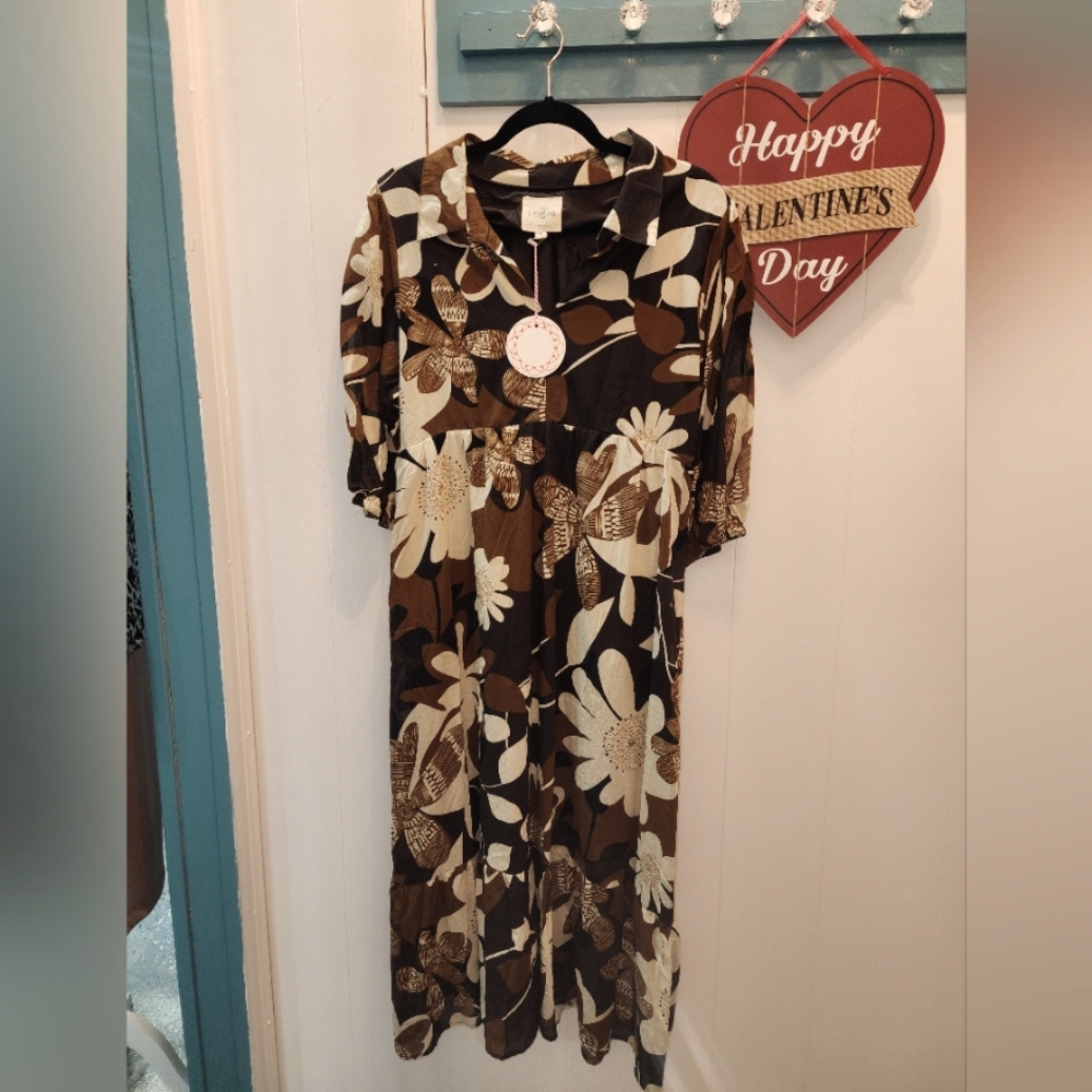 Umgee below the knee midi dress.  3/4 sleeve.
